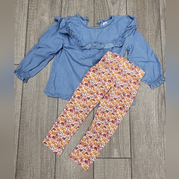 Denim shirt/floral pant set - Picture 1 of 7
